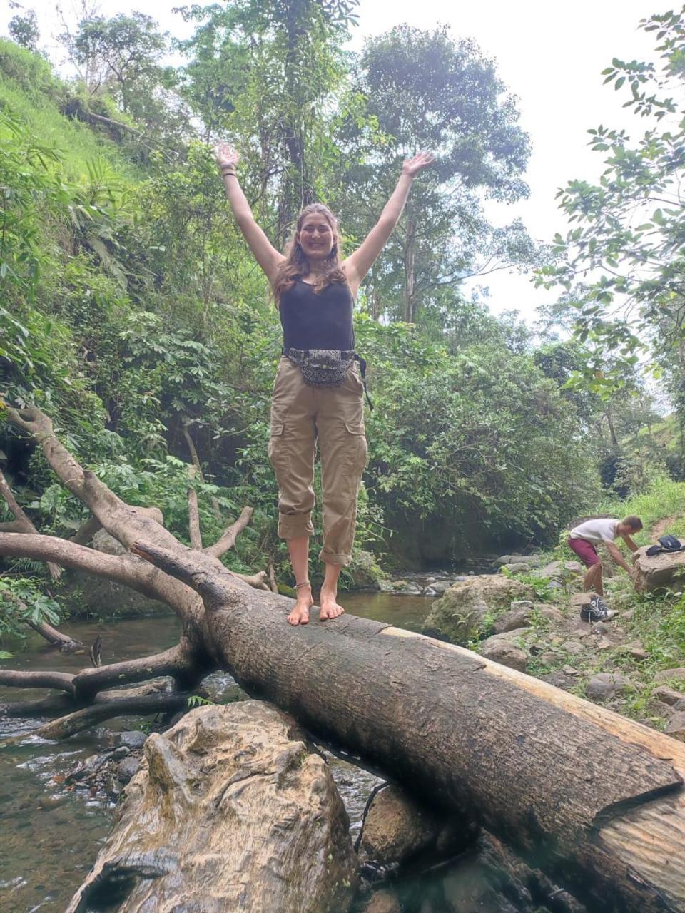 Eltari Homestay Tetebatu Pokoj fotografie